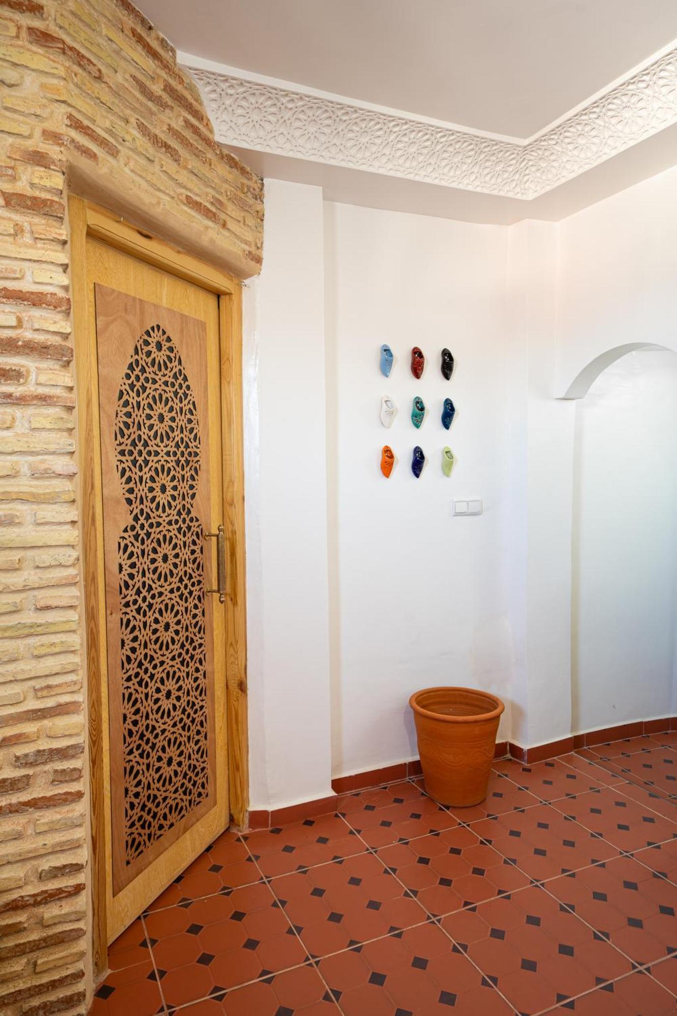 Dar Sekka Hotel Tangier Bagian luar foto