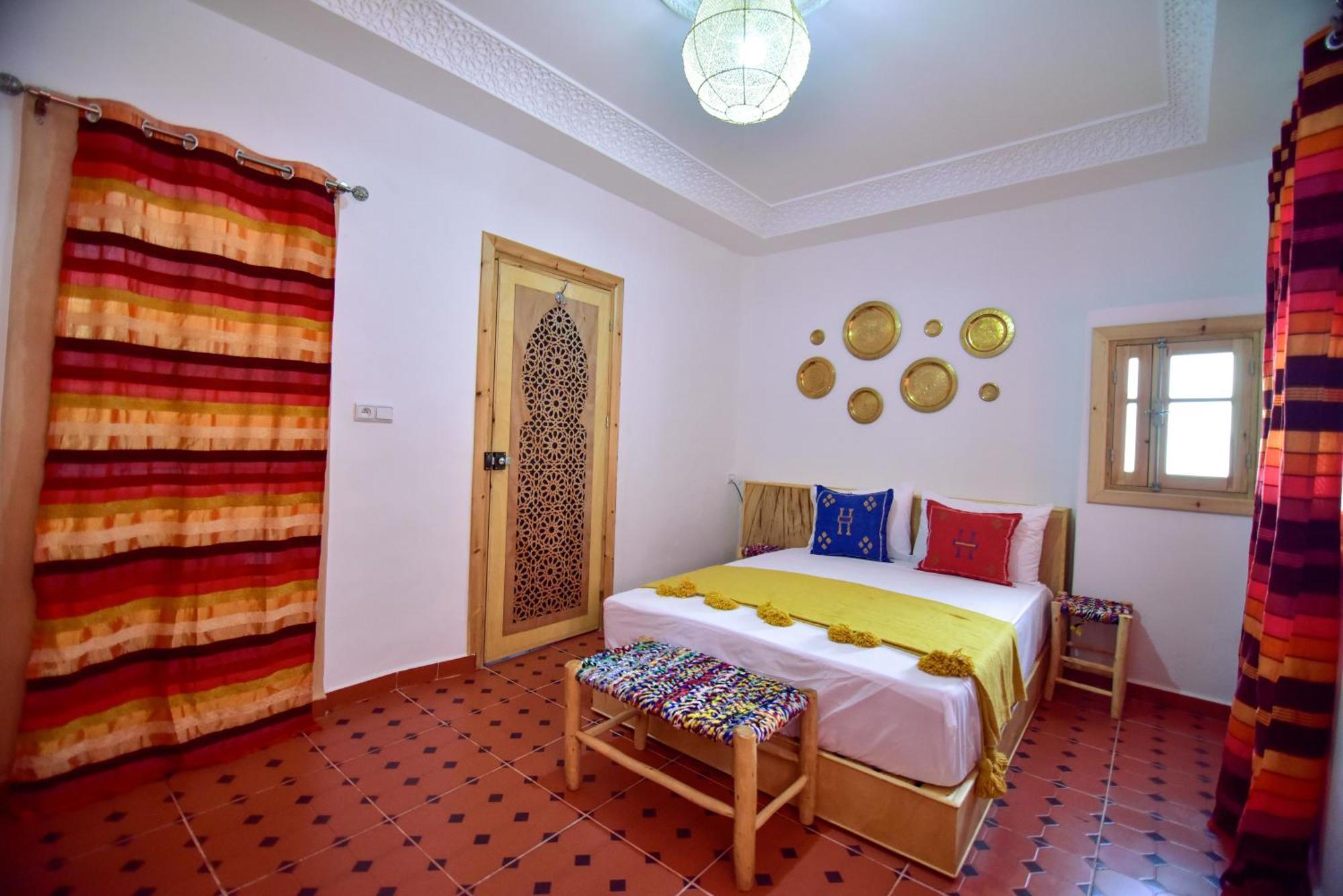 Dar Sekka Hotel Tangier Bagian luar foto