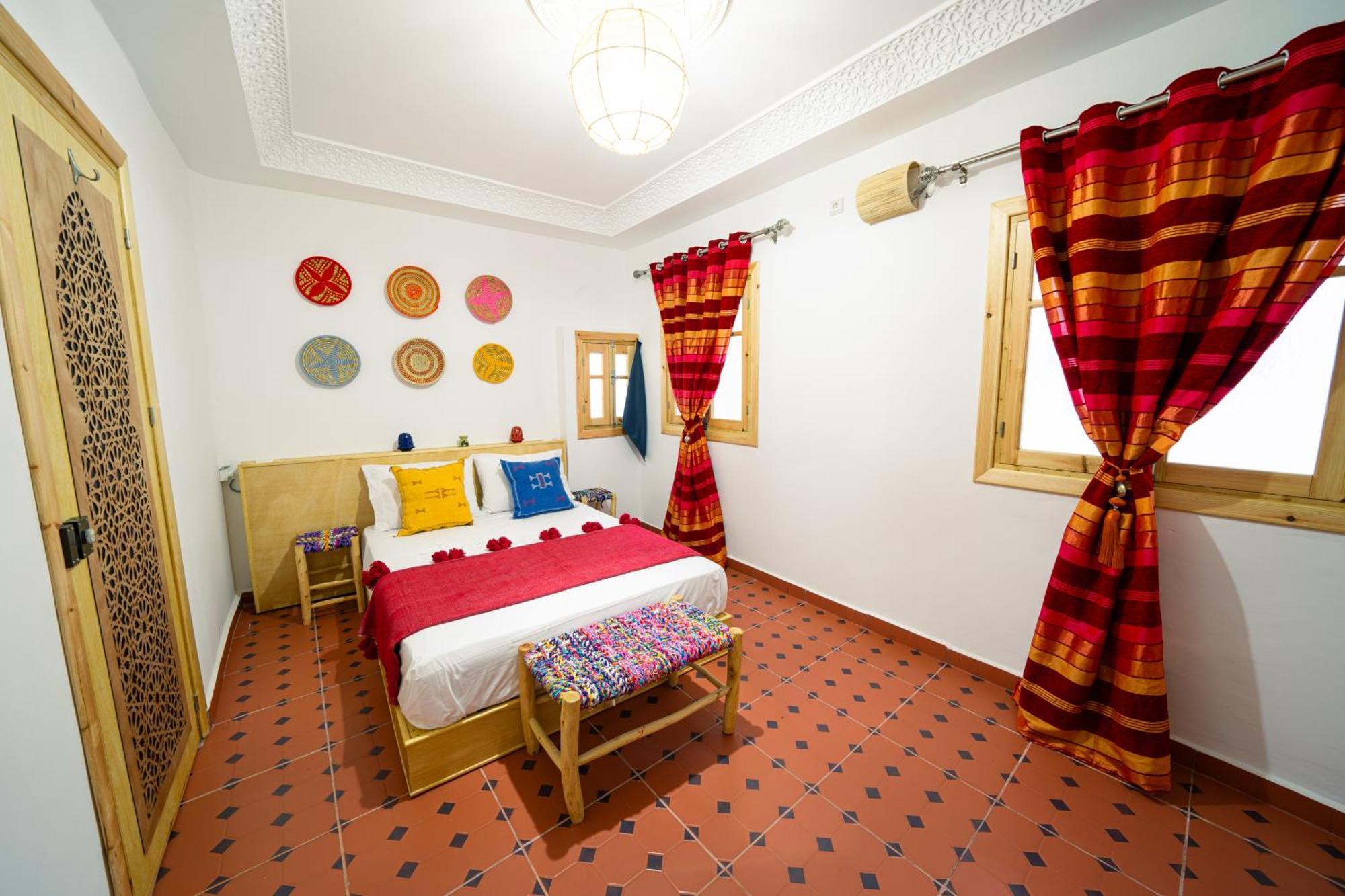 Dar Sekka Hotel Tangier Bagian luar foto