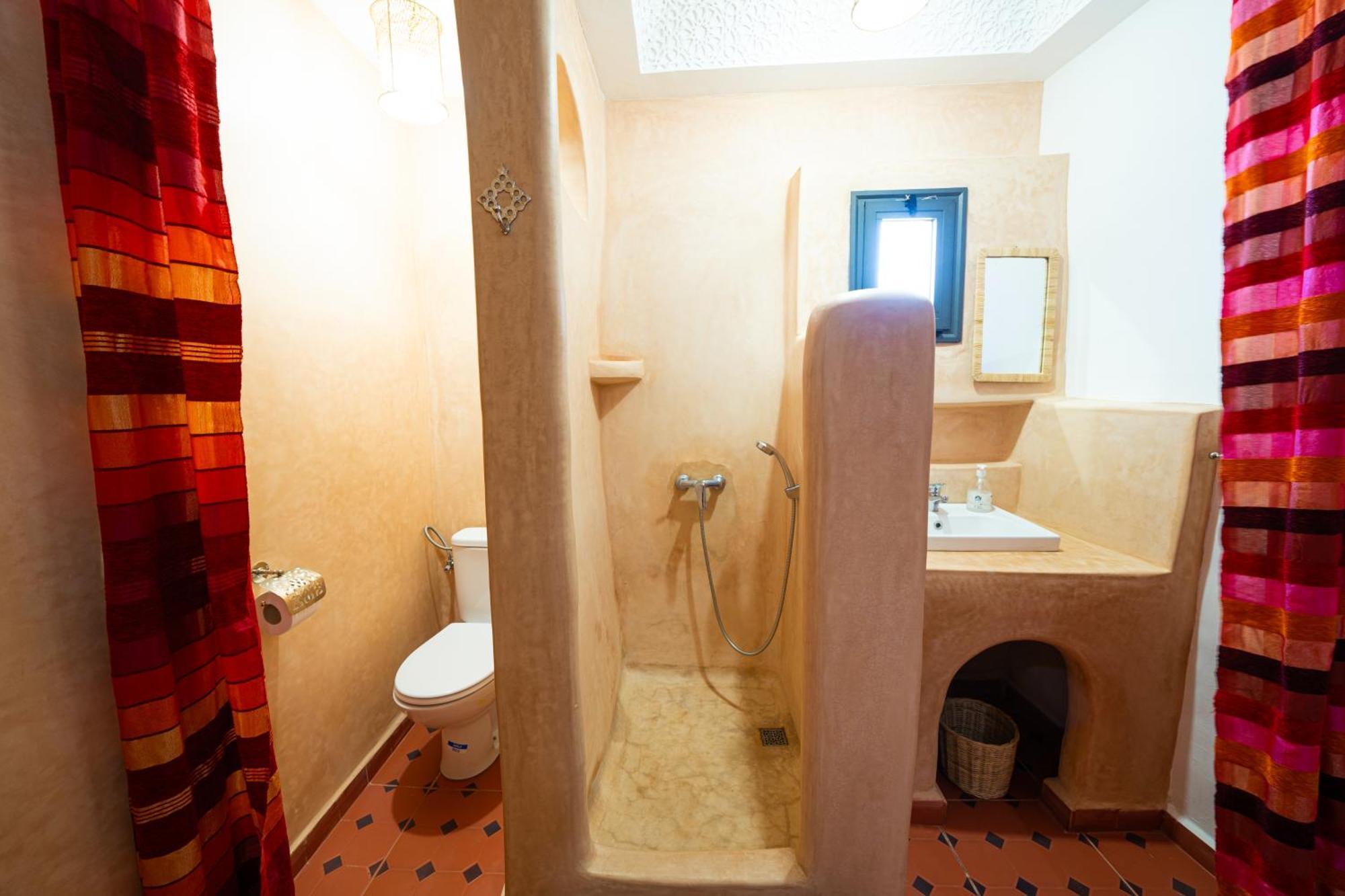 Dar Sekka Hotel Tangier Bagian luar foto