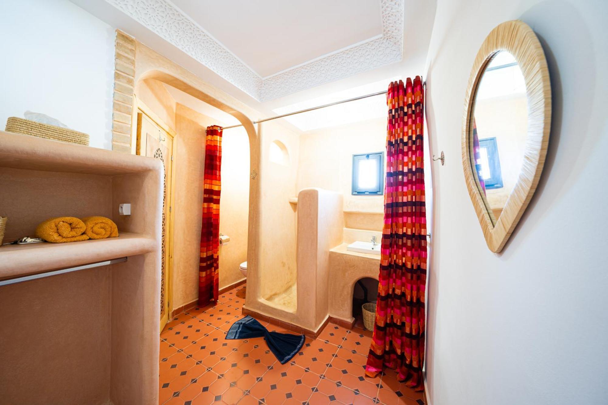 Dar Sekka Hotel Tangier Bagian luar foto