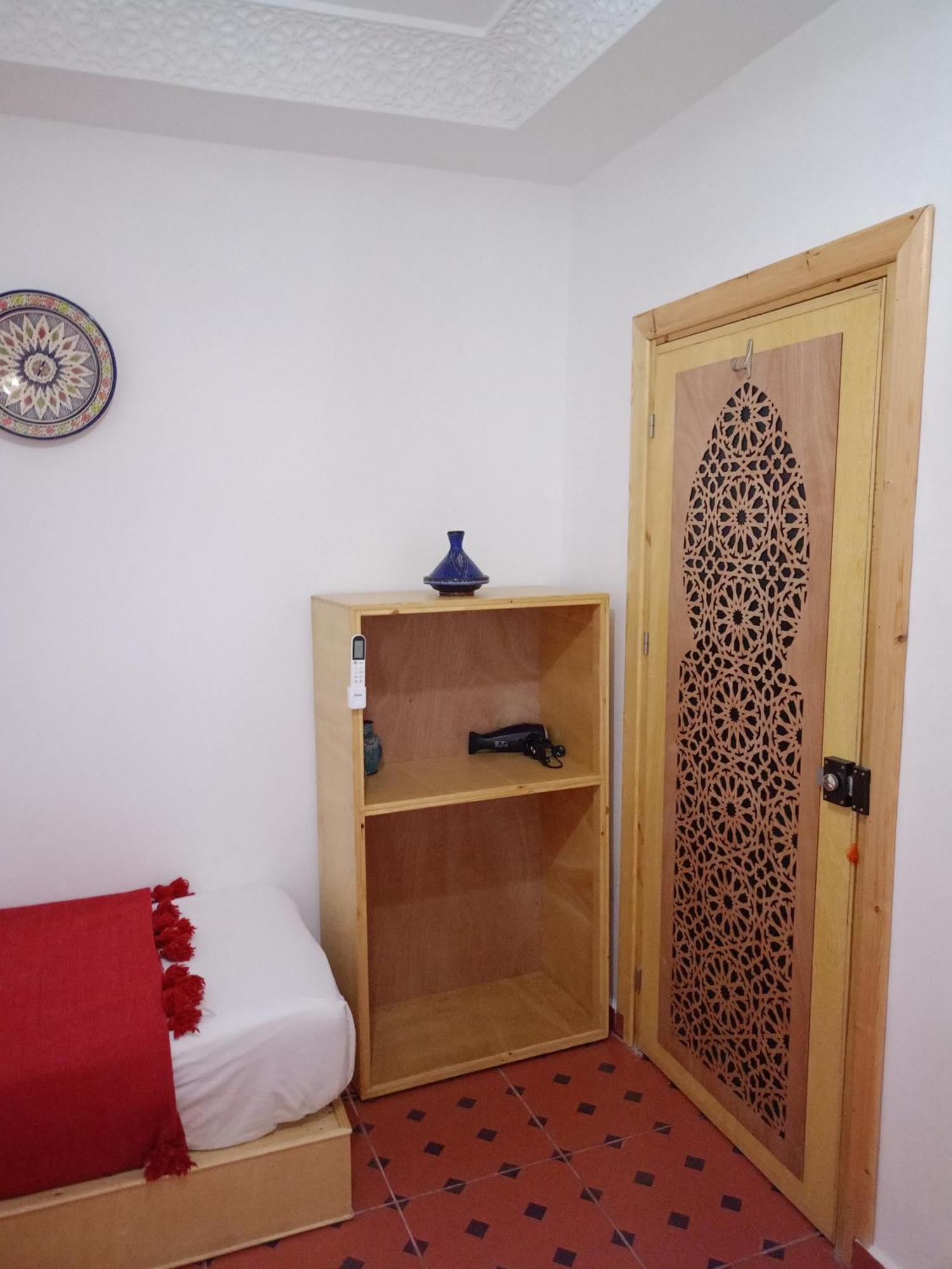 Dar Sekka Hotel Tangier Bagian luar foto
